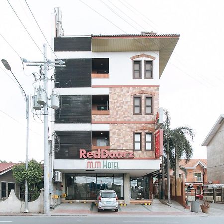 Reddoorz Plus At Mm Hotel Las Pinas Former Reddoorz Plus Near Bamboo Organ Экстерьер фото
